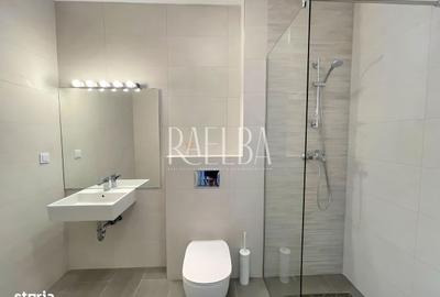 Casă cu 5 camere cu Teren 110 Mp în Central - 8