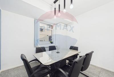 Apartament cu 4 camere decomandat în P-ța Unirii - 8