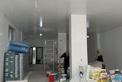 Spațiu comercial, de 590 mp, în Central - 1