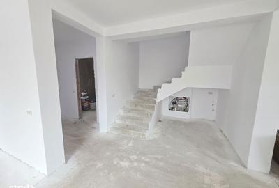 Casă cu 4 camere în Central - 7