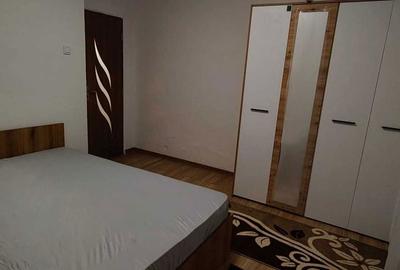 Apartament cu 3 camere decomandat în Zimbru - 6