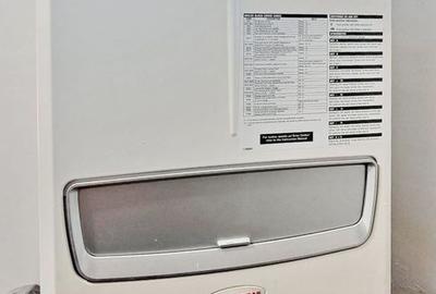 Casă individuală cu 9 camere cu Canalizare în Bartolomeu - 7