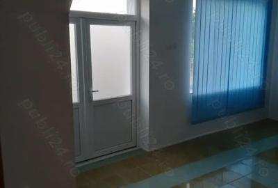 Spațiu comercial, de 36 mp, în Central - 3