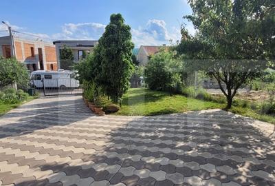 Casă individuală cu 4 camere cu Canalizare în Zorilor - 11