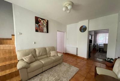 Casa familiala, 5 camere, zona buna, linistita - 16
