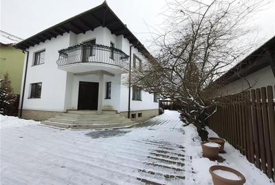 Casă individuală cu 5 camere cu Canalizare în Periferie - 9