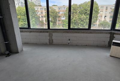 Spațiu comercial, de 559 mp, în Drumul Taberei - 27