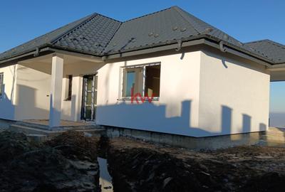 Casă individuală cu 4 camere cu Teren 500 Mp în Bucium - 6