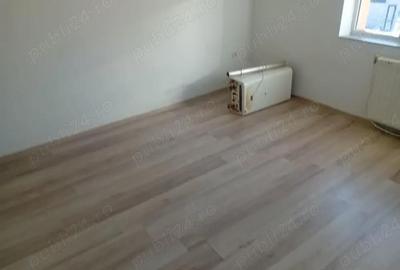 Apartament cu 2 camere semidecomandat în Mărăței