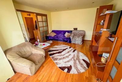 Apartament cu 4 camere decomandat, mobilat în Gojdu - 9