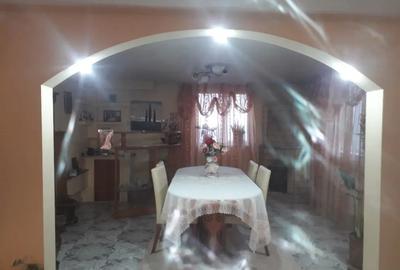 Casă cu 5 camere cu Teren 1000 Mp în Sfântu Ilie - 10