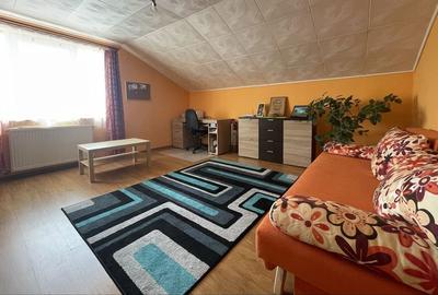 Casă cu 4 camere cu Teren 380 Mp în Central - 3