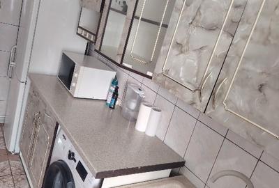 Apartament cu 2 camere decomandat, mobilat în Tătărași