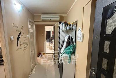 Apartament , centrala proprie , renovat , Zona Lunei - 2