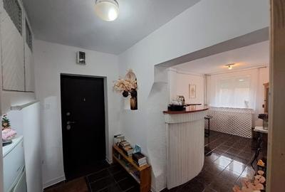 Apartament cu 2 camere decomandat în Medicină - 3