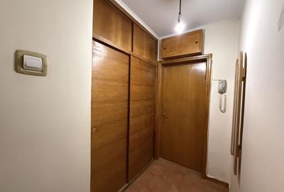 Apartament cu 3 camere decomandat, mobilat în 1 Mai - 5