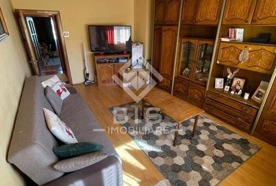 Apartament decomandat etj 3 - 14