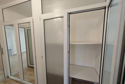 Apartament spa?ios,de vanzare, 3 camere, 98 mp, zona Petru - 2