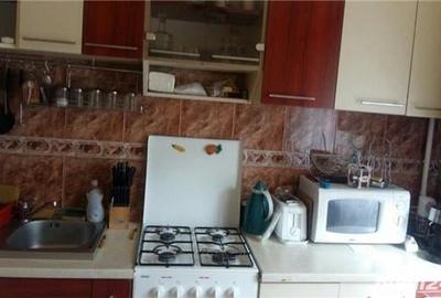Garsonieră decomandată în Steaua