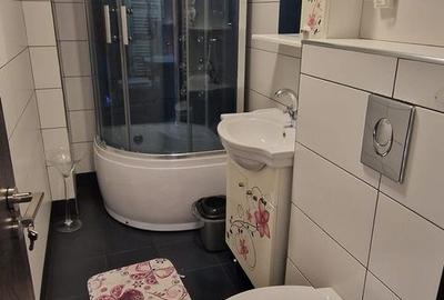 Garsonieră decomandată, mobilată în Far - 8