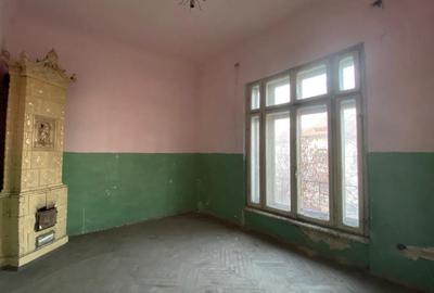 Casă individuală cu 10 camere cu Canalizare în Cișmigiu - 13