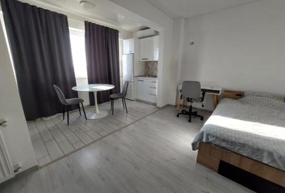 Garsonieră decomandată, mobilată în Militari