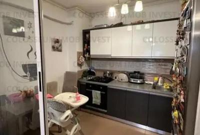 Apartament cu 3 camere decomandat în Tractorul - 6