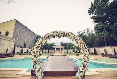 Spațiu comercial, de 2,600 mp, în Central - 1