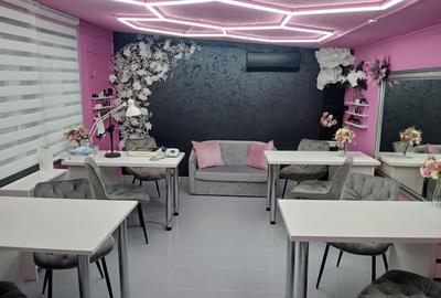 Spațiu comercial, de 50 mp, în Uverturii - 16