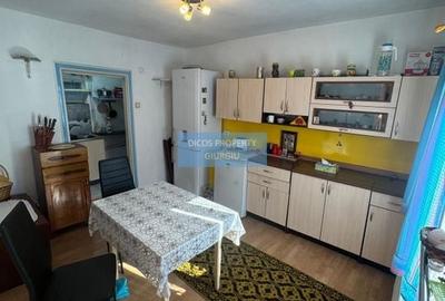 Casă cu garaj și anexe, teren 397 mp - Șoseaua Bălănoaiei Casă cu garaj și anexe, teren 397 mp - Șoseaua Bălănoaiei - 8