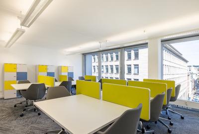 Alatura?i-va unui mediu de co-working cooperativ in Regus City Centre - 2