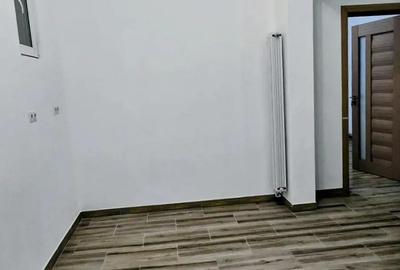 Ci 615 Badea Cartan-Piata Traian, 1 camera,Renovat - 1