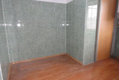 Apartament cu 2 camere semidecomandat în Micălaca - 2