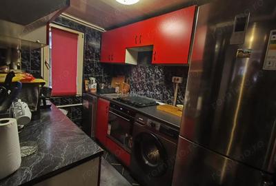 Casă cu Teren 180 Mp în Muncitoresc - 4