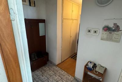 Aparatorii Patriei metrou - 3 camere , 2 bai , imobil reabilitat Aparatorii Patriei metrou - 3 camere , 2 bai , imobil reabilitat - 10