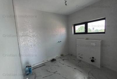 Casă cu 3 camere cu Teren 420 Mp în Vărsătura - 12