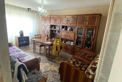 Apartament cu 3 camere decomandat în Trivale - 7