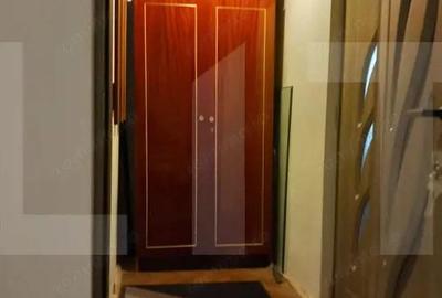 Apartament cu 3 camere semidecomandat în Central - 4