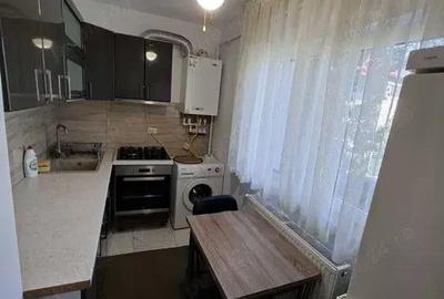 Garsonieră decomandată în Central - 7