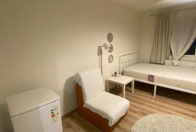 Garsonieră semidecomandată în Poarta 6 - 7