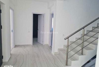 Casă cu 4 camere cu Teren 150 Mp în Domnești - 3