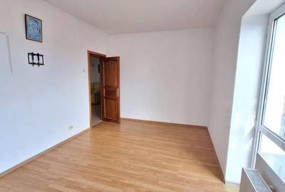 Casă cu Teren 2500 Mp în Frumușani - 13