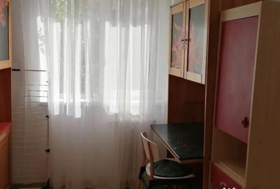 Apartament cu 2 camere nedecomandat în Hipodrom 3 - 5