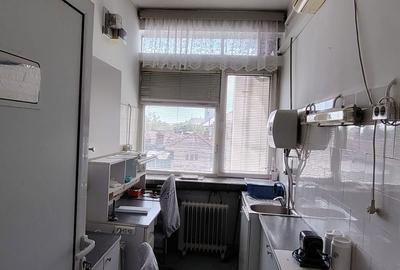 Spațiu comercial, de 28 mp, în Ultracentral - 4