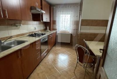 Apartament 3 camere, 68 mp, zona Lama - 4