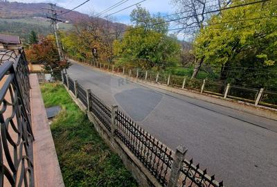 Casa  Zona Linistita - 52