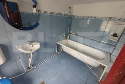 Casă cu 5 camere cu Teren 3900 Mp în Central - 11