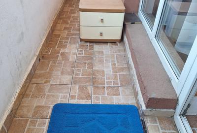 Garsonieră decomandată, mobilată în Florești - 6