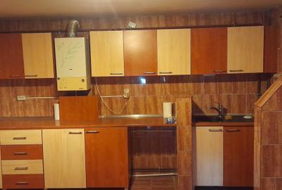 Casă cu 3 camere în Central - 5