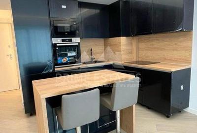 Apartament cu 2 camere, mobilat în Central